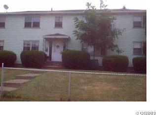 589 Rock Beach Rd, Rochester, NY 14617