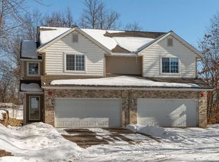 251 Pleasant Ln, Chaska, MN 55318