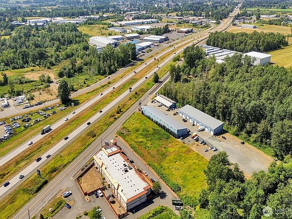 4th image of 5400 Barrett Road