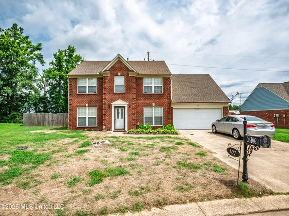 107 Sunrise Cv, Batesville, MS 38606