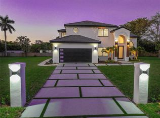 11901 NW 5th St, Plantation, FL 33325