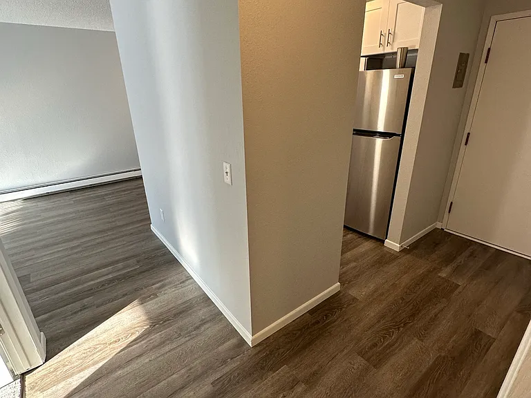 519 Jefferson St #10 — Photo 8