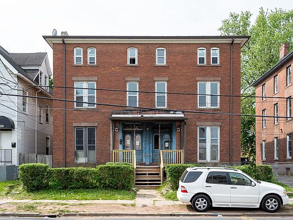 221-223-exterior-001