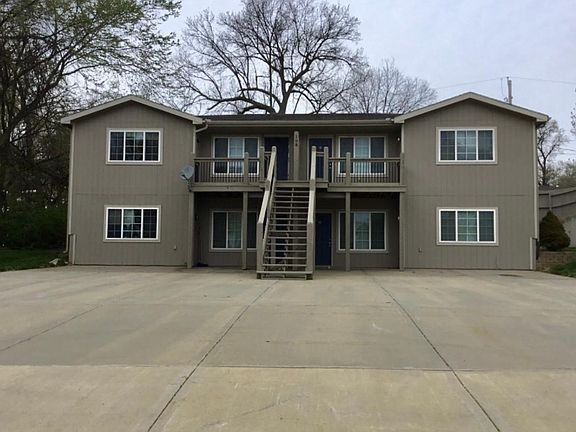 3rd image of 108 Logan St #108