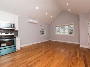 19 W 17th Rd, Broad Channel, NY 11693