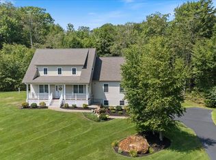 137 Caleb Dr, Danville, NH 03819