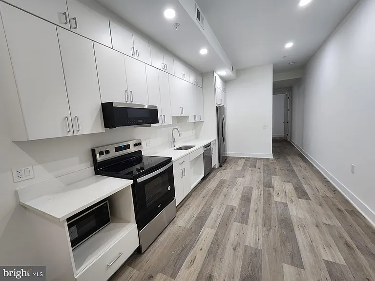 4905 Georgia Ave NW #105 — Photo 3