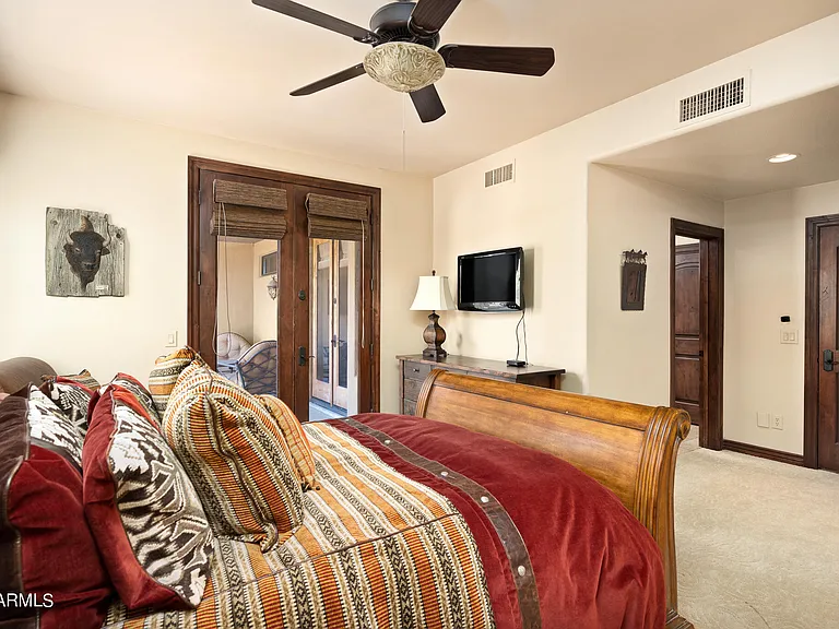 10162 E Joy Ranch Rd — Photo 40