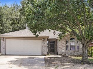 1124 Sandalwood Dr, Fort Worth, TX 76140