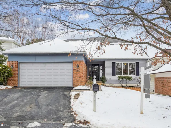 4576 Shetland Green Rd, Alexandria, VA 22312