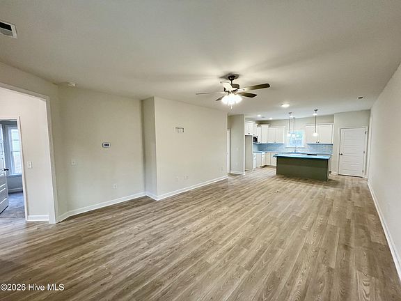 3rd image of 721 Polly Watson Road