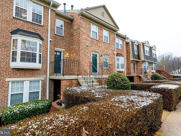 2nd image of 4041 Chesterwood Dr #4041