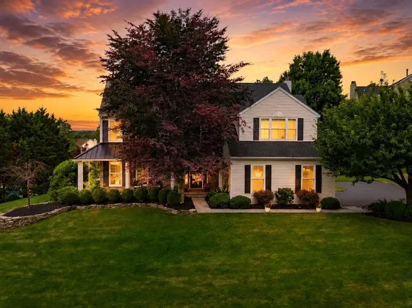 24 Brinker Dr N, Doylestown, PA 18901