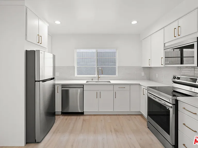 1201 Ohio Ave #3 — Photo 1