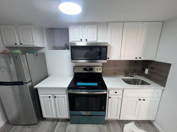 (undisclosed Address)