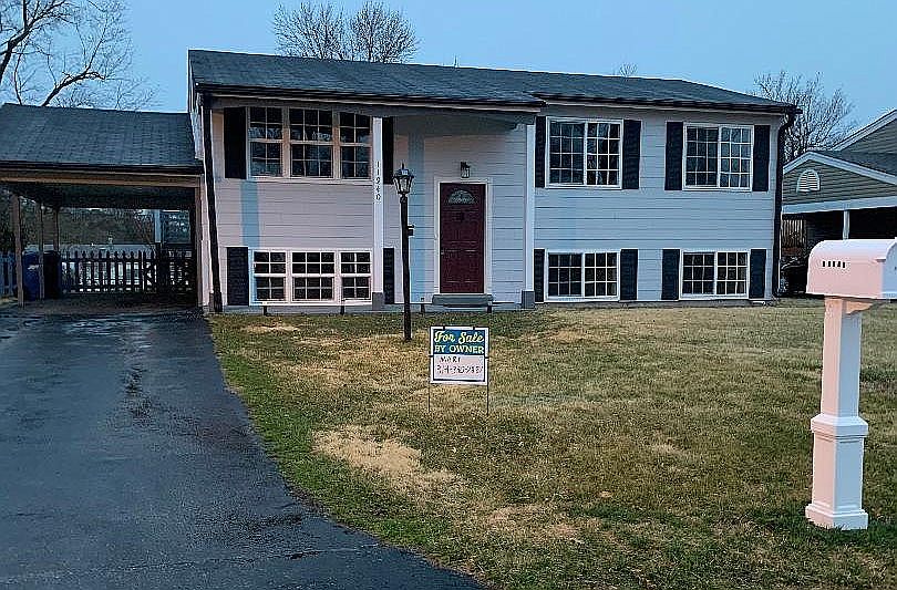 1st image of 11940 Holly Brook Dr