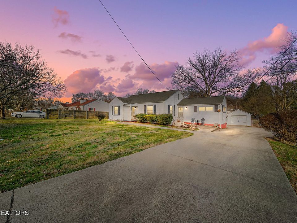 1st image of 321 Greenwood Ave