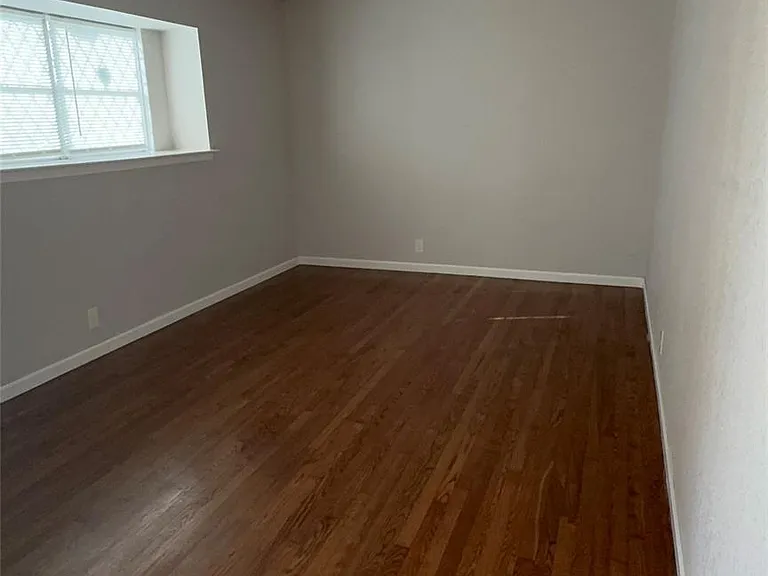 14523 Alrover St — Photo 2