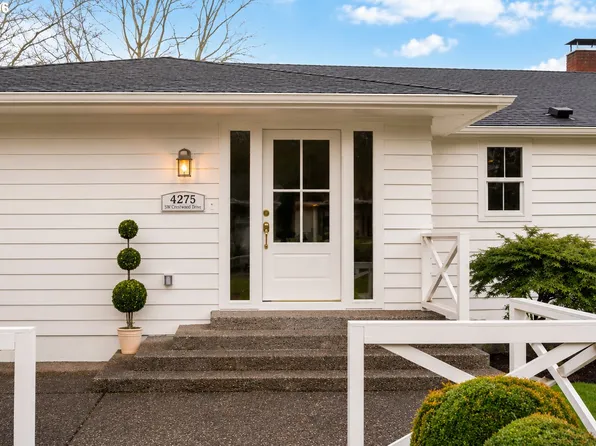 4275 SW Crestwood Dr, Portland, OR 97225