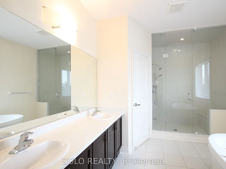 64 Cayton Cres — Photo 35