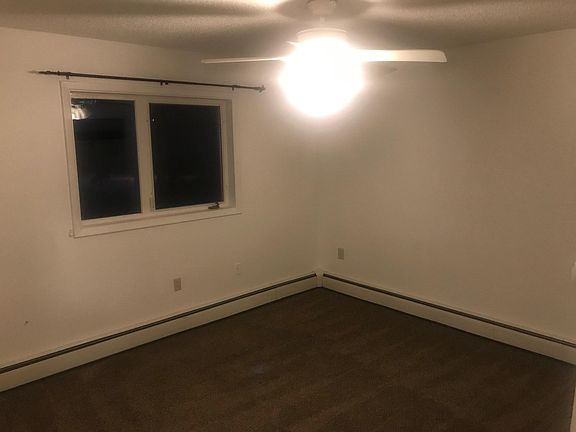 4th image of 85 Pepperdine Dr Unit B