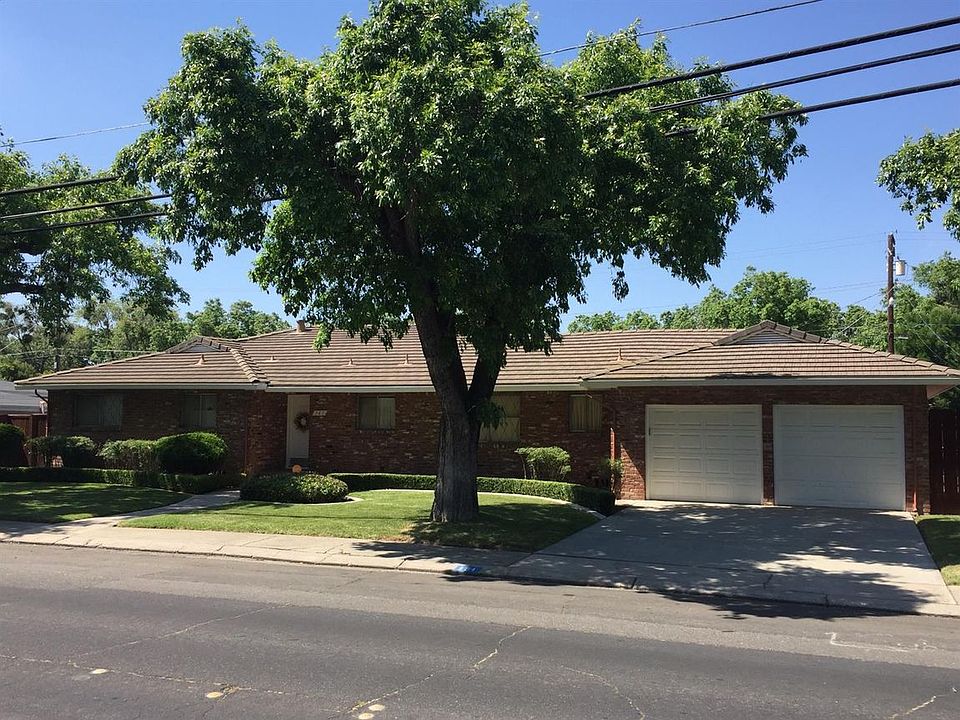 1st image of 161 Norwegian Ave