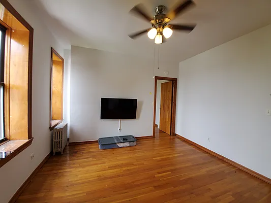 Rented by Ideal Properties Group | media 2