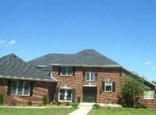 7424 N Canyon Ct, Bloomington, IN 47404