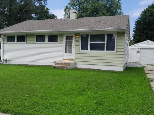 1208 Drexel Blvd, Machesney Park, IL 61115