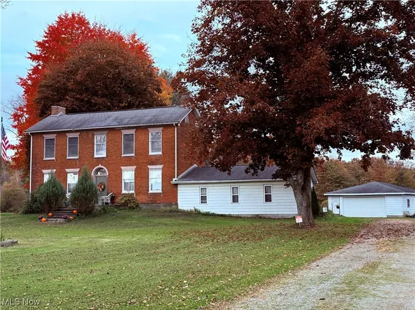 749 Benedict Leavitt Rd, Leavittsburg, OH 44430