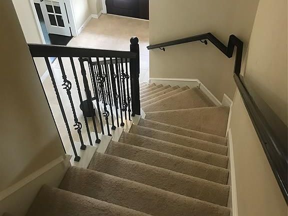 2nd image of 4835 Bell Mountain Dr