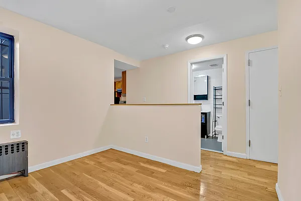 Rented by Brownstone Property Group | media 21