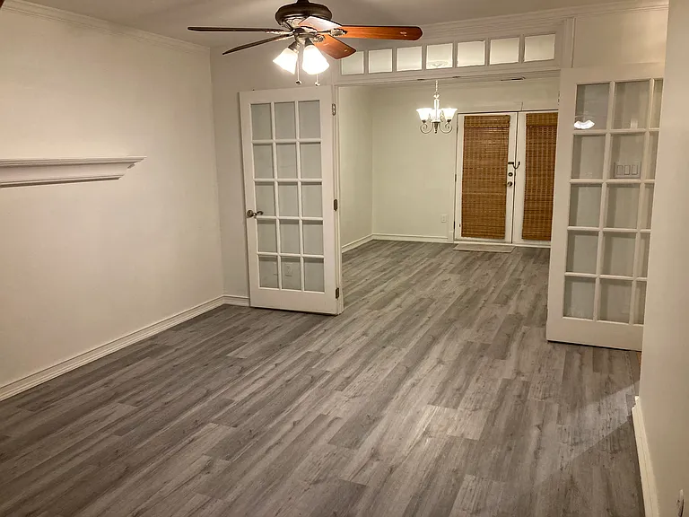 2133 Rhododendron Ct — Photo 1