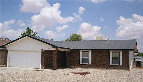 1372 Challenger Ave Photo 1