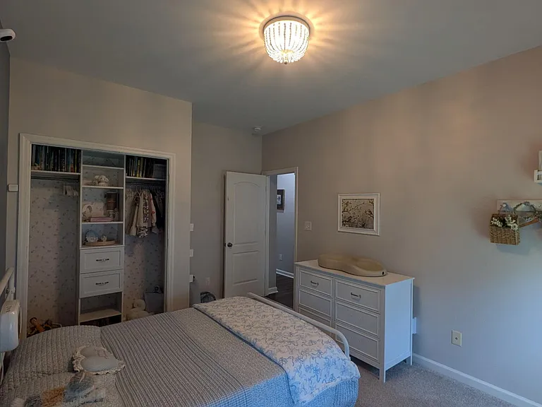 221 Seville St — Photo 29