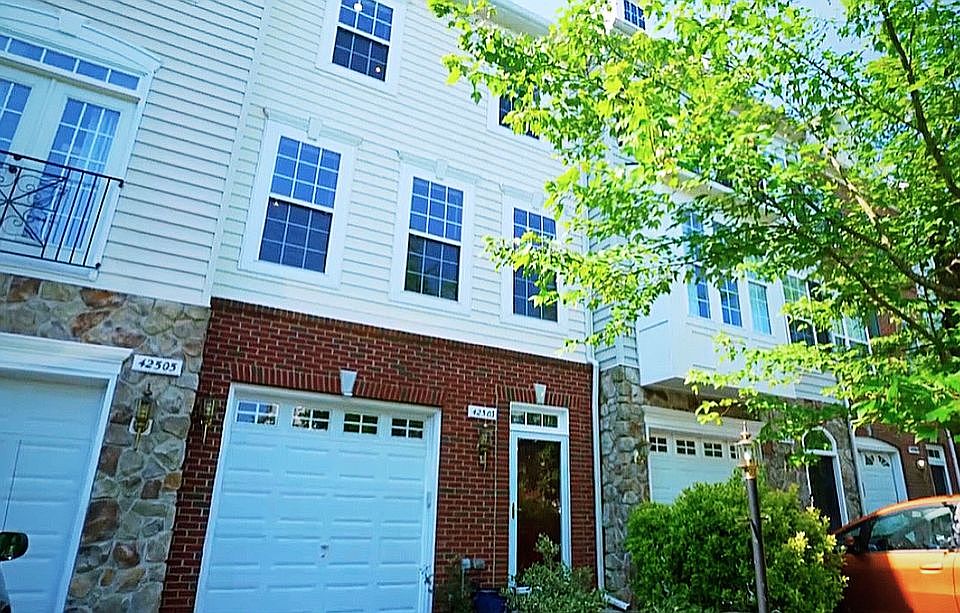 1st image of 42503 Magellan Sq