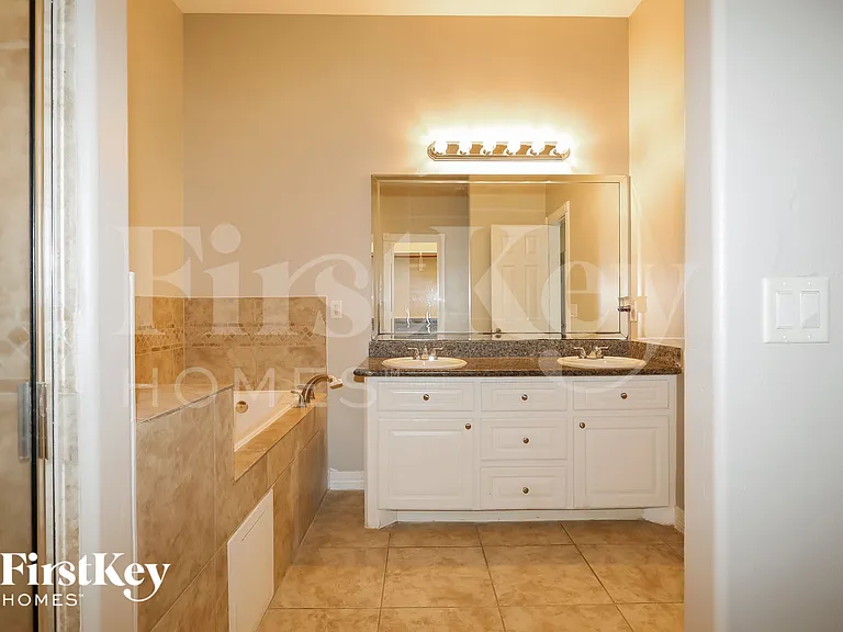 11730 Twain Dr — Photo 10