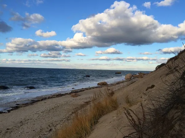 7908 Oregon Rd #7, Cutchogue, NY 11935