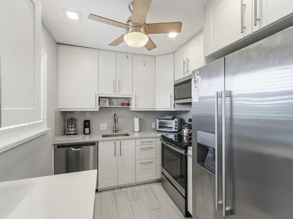 368 Preston E #I, Boca Raton, FL 33434