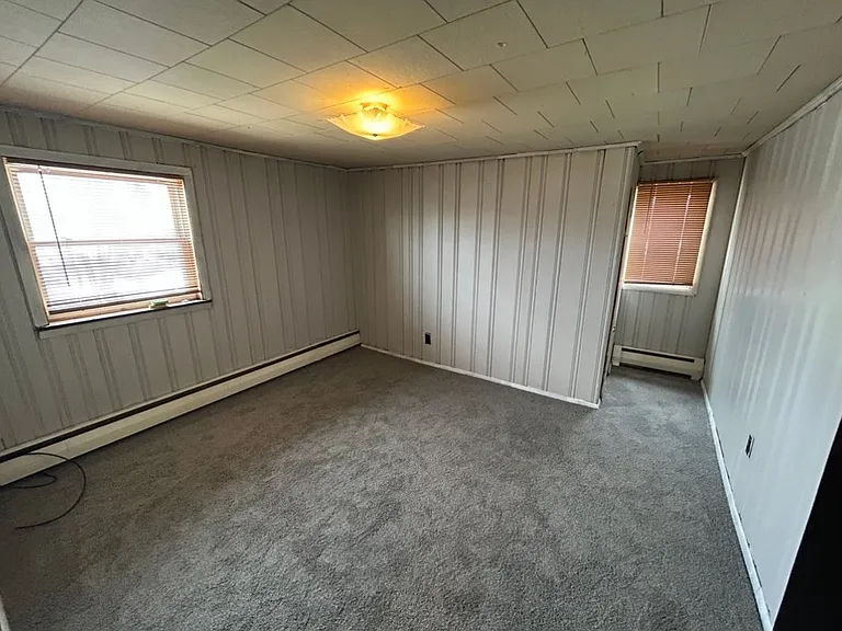 513 Cedar Ave — Photo 8