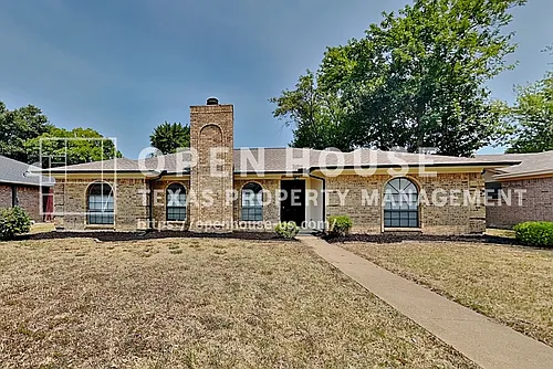 1217 Seabrook Dr Photo 1