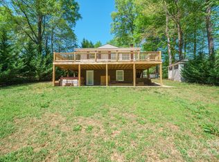 7074 Executive Cir, Denver, NC 28037