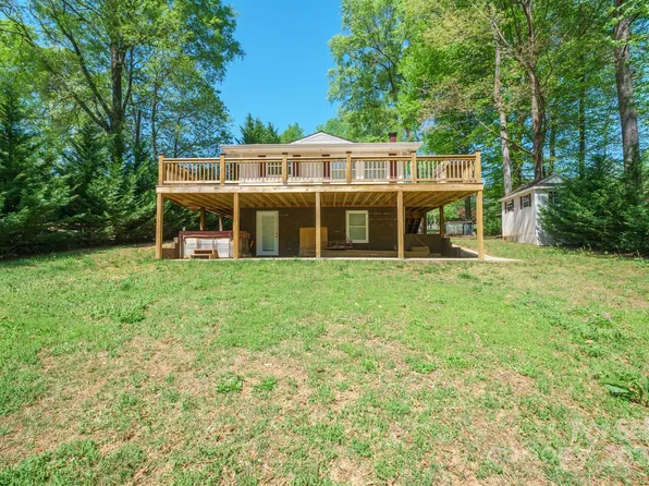 7074 Executive Cir, Denver, NC 28037