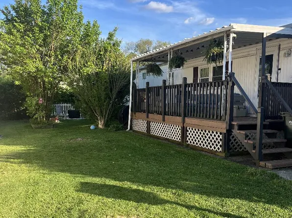 3565 Rose Ave, Trevose, PA 19053