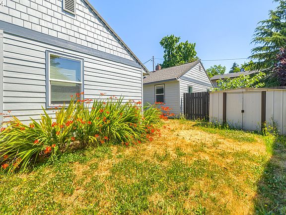 4th image of 1513 Manor Ln