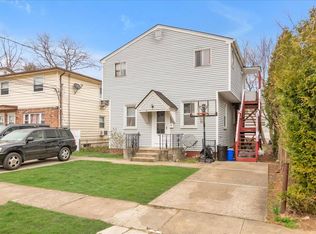 58 Inwood Rd, Port Washington, NY 11050