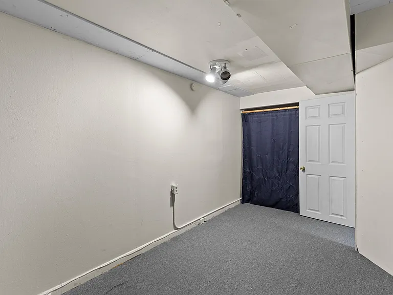 7848 Big Bend Blvd — Photo 23