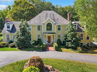 409 Center Rd, Easton, CT 06612