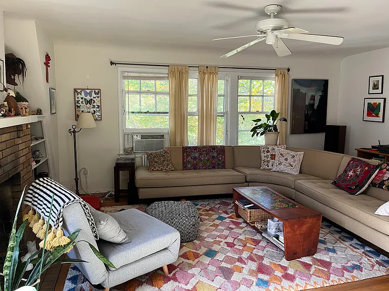 8201 Greenwood Ave #2 — Photo 7