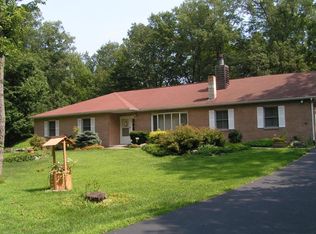 176 Doe Rd, Bartonsville, PA 18321